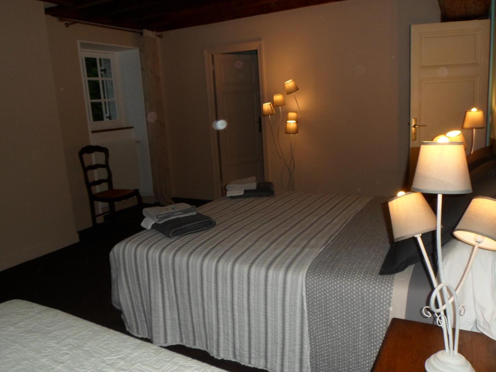 Domaine De La Helliere Hotel Lailly-en-Val Bilik gambar